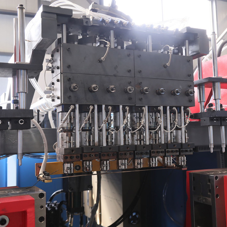 Facteurs affectant la qualité des machines de moulage par soufflage et des produits moulés par soufflage.