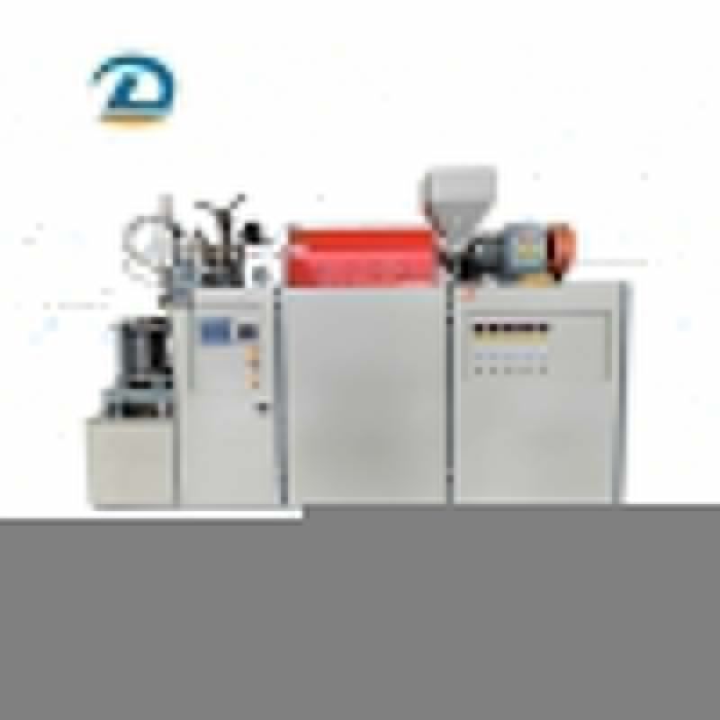 Nettoyant de toilettes semi-automatique fabriquant une machine de moulage par extrusion-soufflage