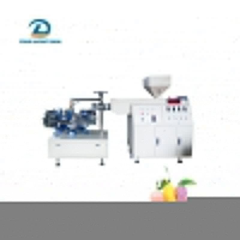 Machine de moulage par soufflage creuse pour petites bouteilles de yaourt au lait en plastique