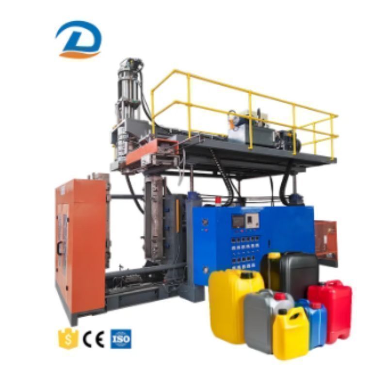 Machine de moulage par soufflage de bouteilles d'eau pour jouets &agrave; grande vitesse