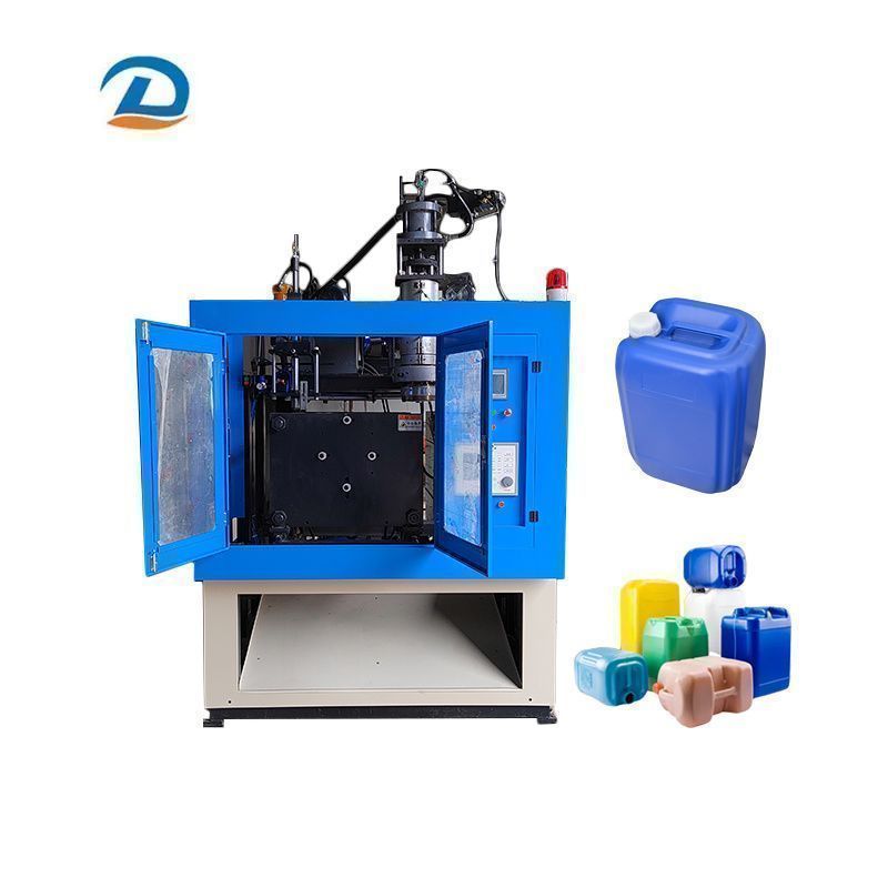 Machine de moulage par soufflage de bouteilles de boissons semi-automatique &agrave; haut rendement | Production de bouteilles en plastique durables et rentables
